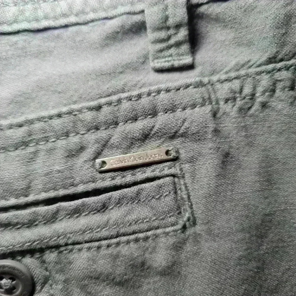 Calvin Klein sz 2 Shorts - Picture 2 of 5